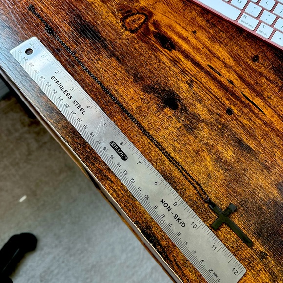 NWT Simple Cross Pendent Necklace Black Men's Unisex - Picture 6 of 6